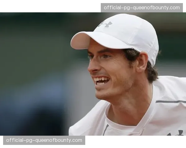 海盗与红人比赛中因球迷闯入球场导致比赛中断十分钟